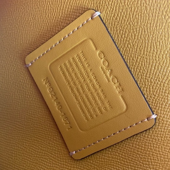 NWT Coach Mollie tote bag - Picture 9 of 13